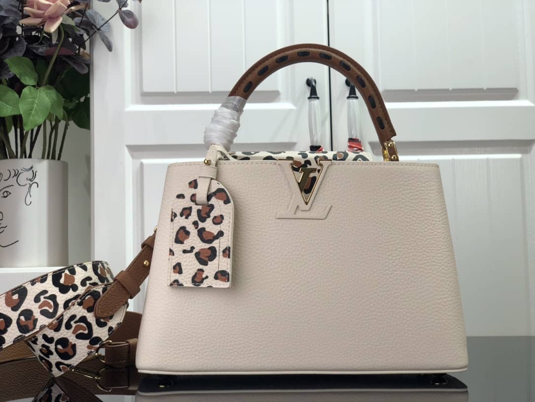 Louis Vuitton Capucines Embroidery Replica Bag Beige M48865 - DEEPREPS
