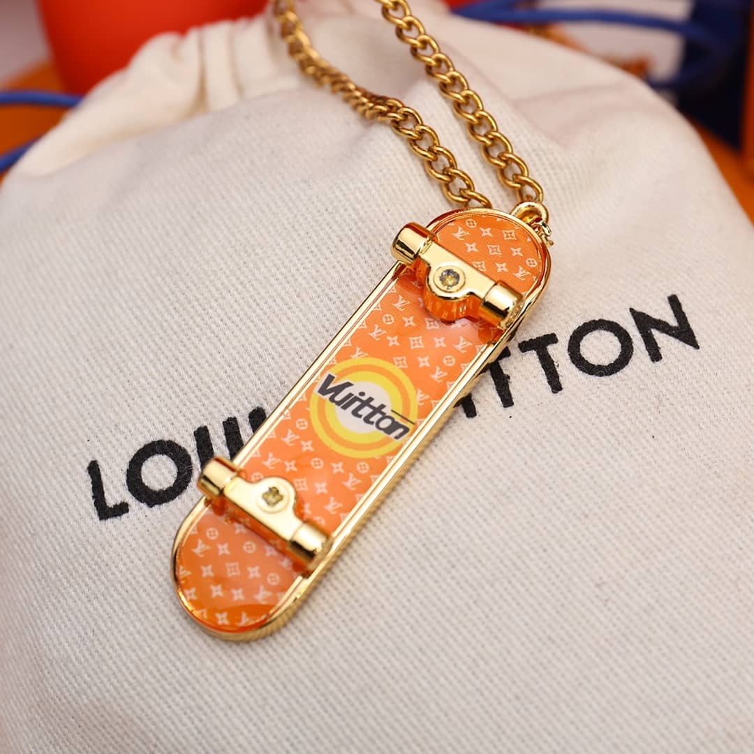Top Quality Louis vuitton Necklace - DEEPREPS