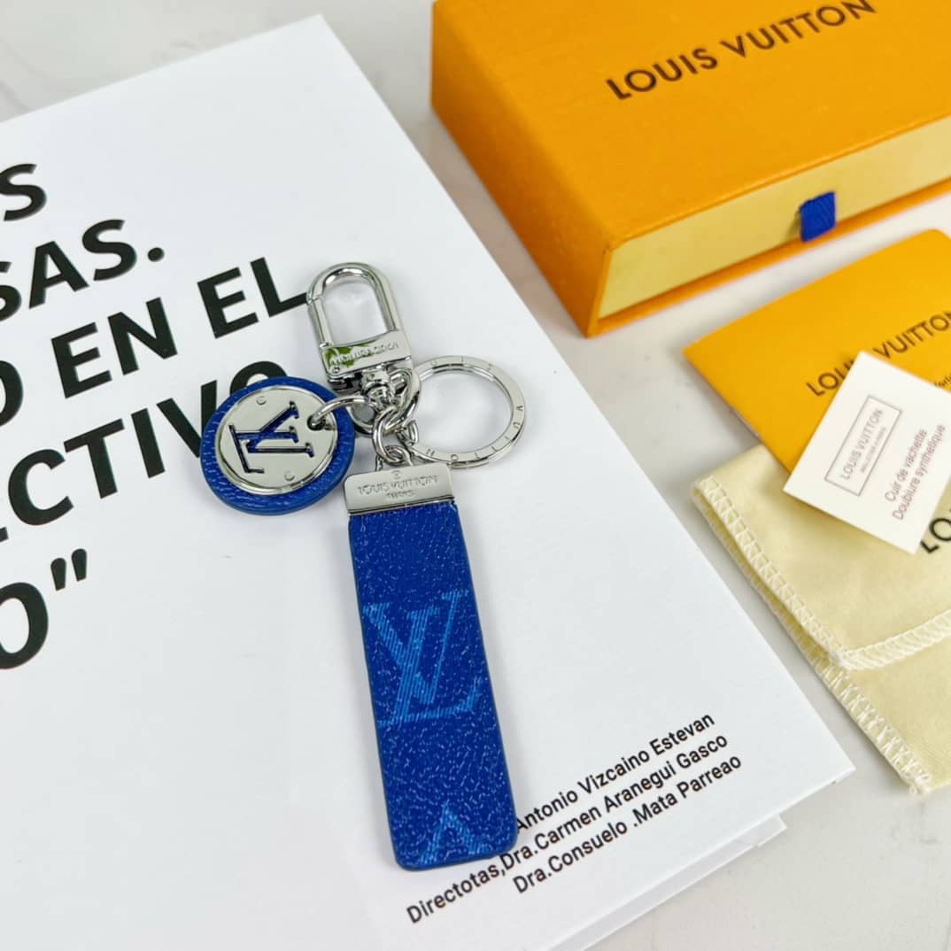 Luxury Louis Vuitton Classic AAA+ Key Chain - DEEPREPS
