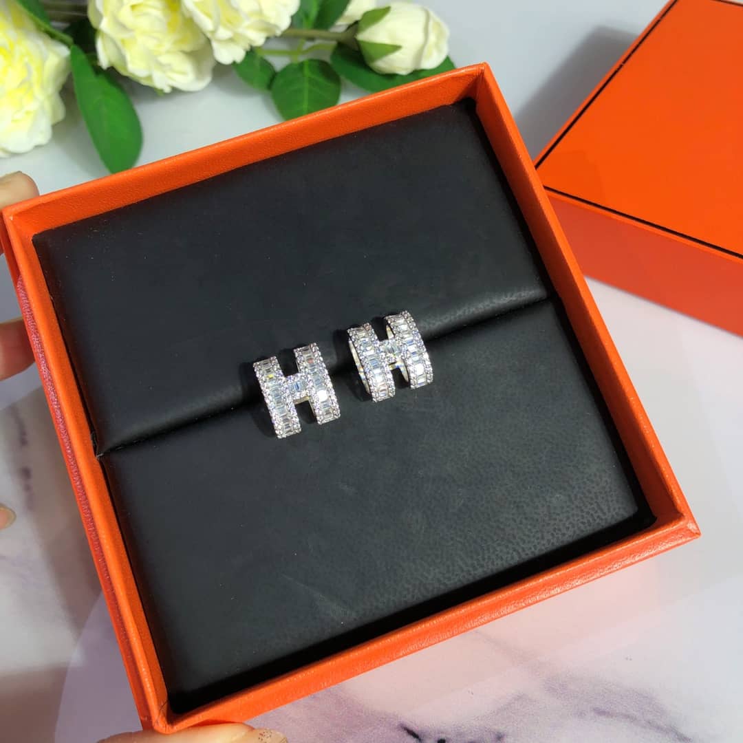 Fake Hermes Logo Earring - DEEPREPS
