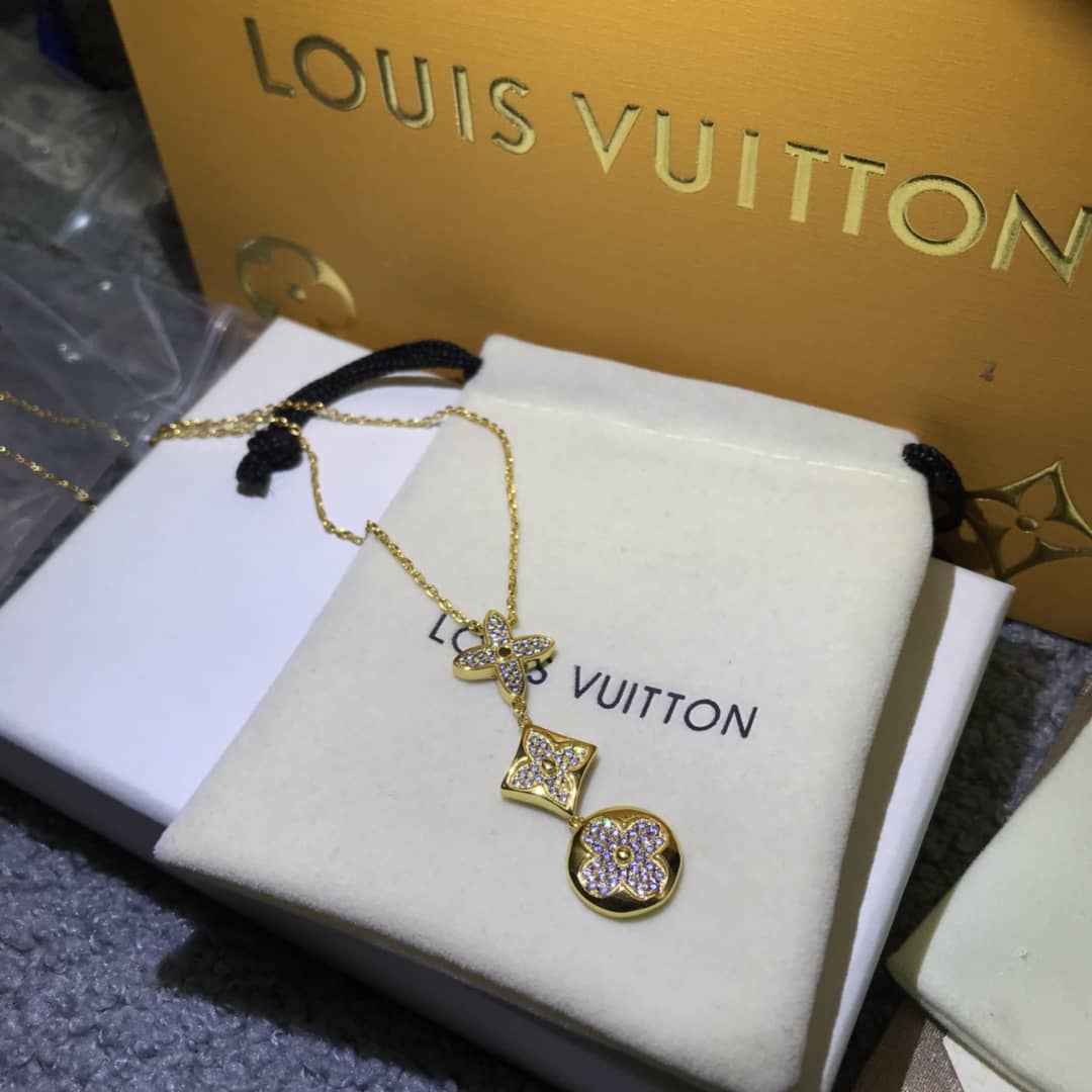 Luxury Louis vuitton Classic AAA+ Necklace - DEEPREPS