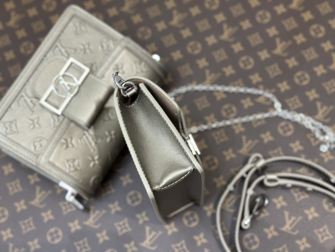 Louis Vuitton Dauphine - DEEPREPS