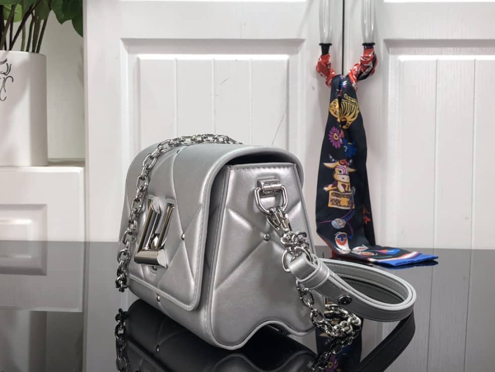 Louis Vuitton Replica Bags Twist PM Leather M59031 Replica Crossbody Bag - DEEPREPS