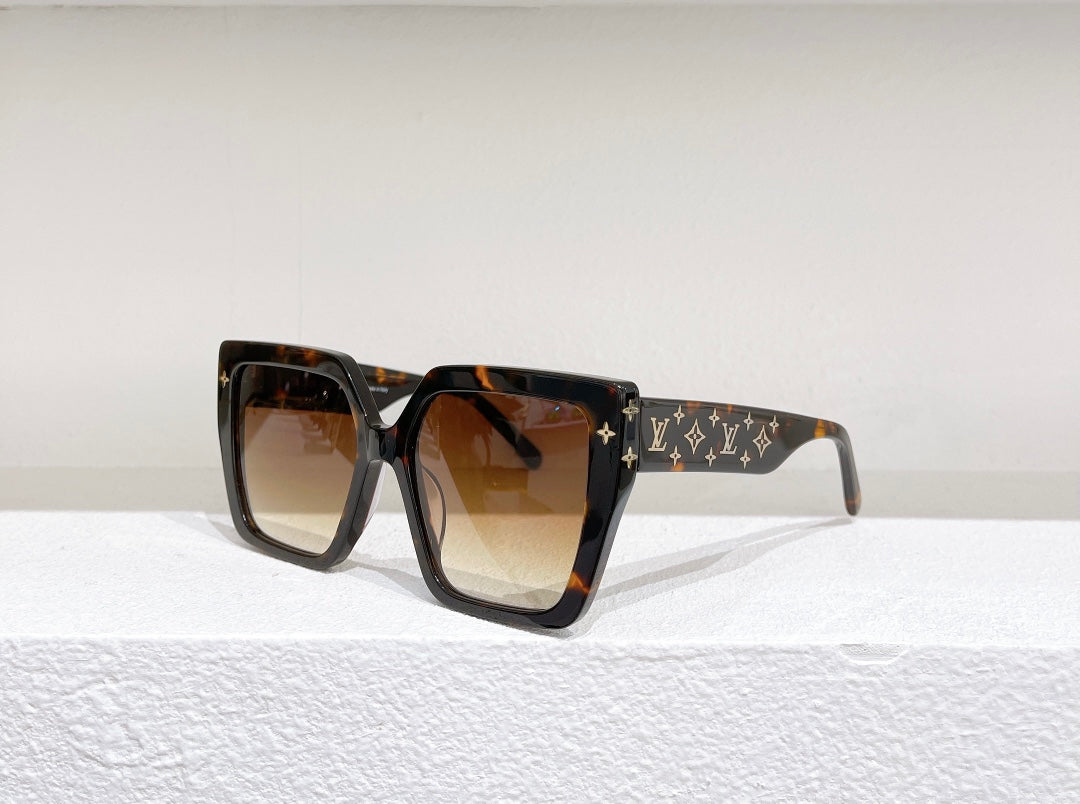 Louis Vuitton Sunglasses - DEEPREPS