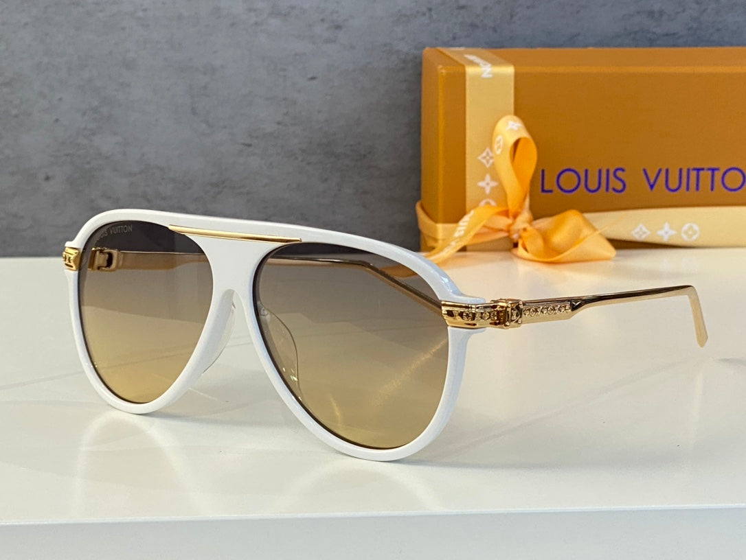 Louis Vuitton Sunglasses - DEEPREPS