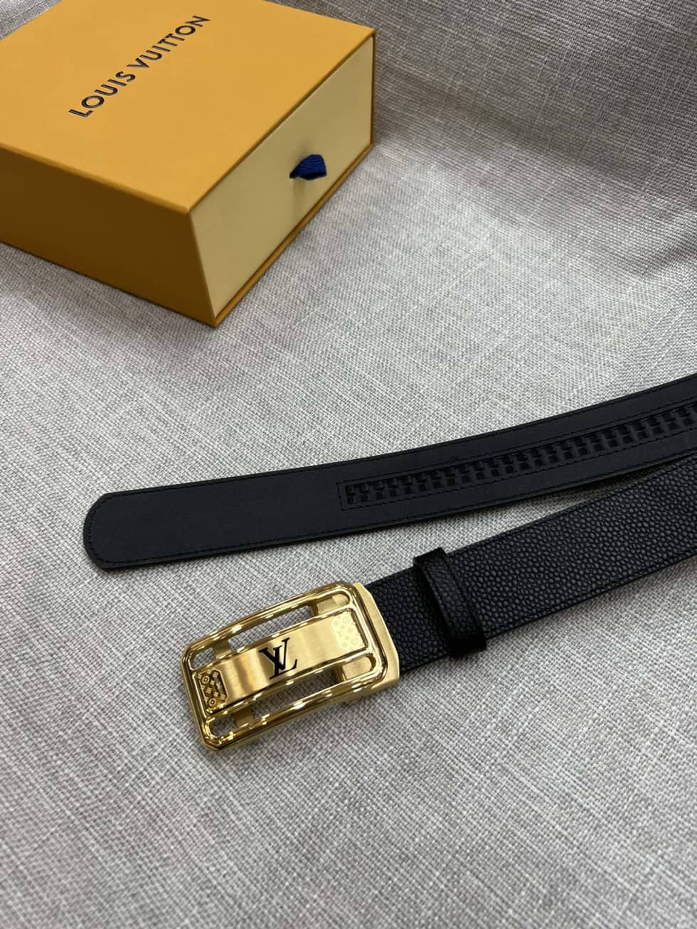 Replica Louis Vuitton Belt Logo 35mm - DEEPREPS