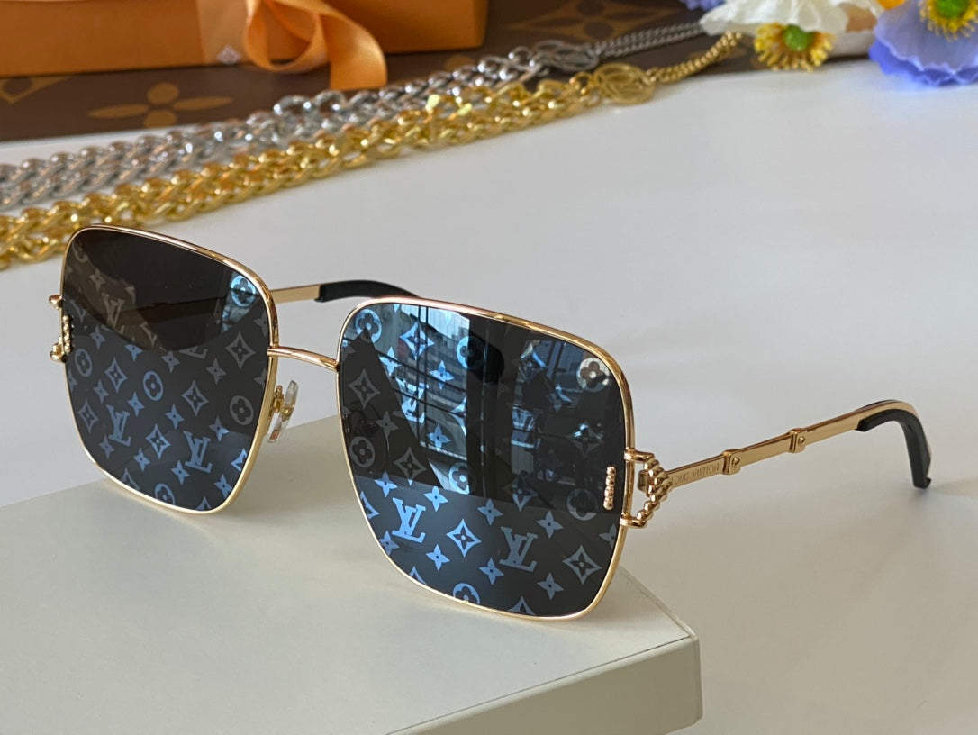 Louis Vuitton Sunglasses - DEEPREPS