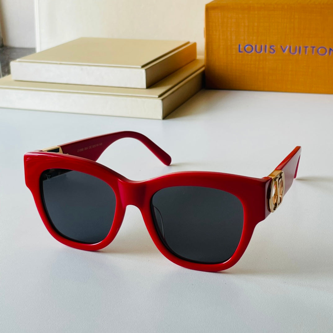 Louis Vuitton Sunglasses - DEEPREPS
