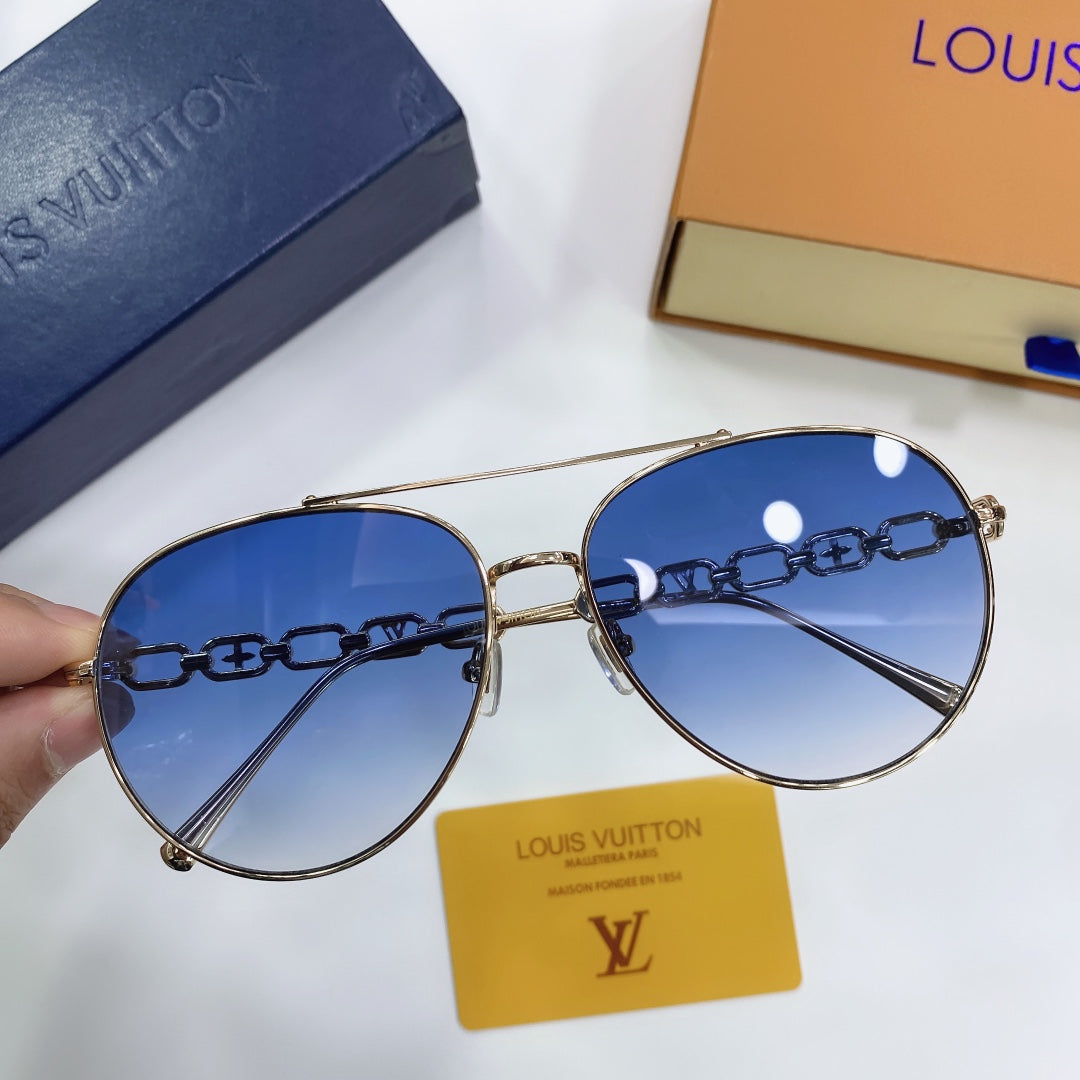 Louis Vuitton Sunglasses - DEEPREPS
