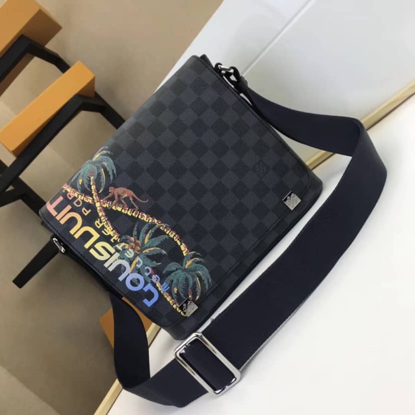 Louis Vuitton District PM Replica Crossbody Bag N50005 - DEEPREPS