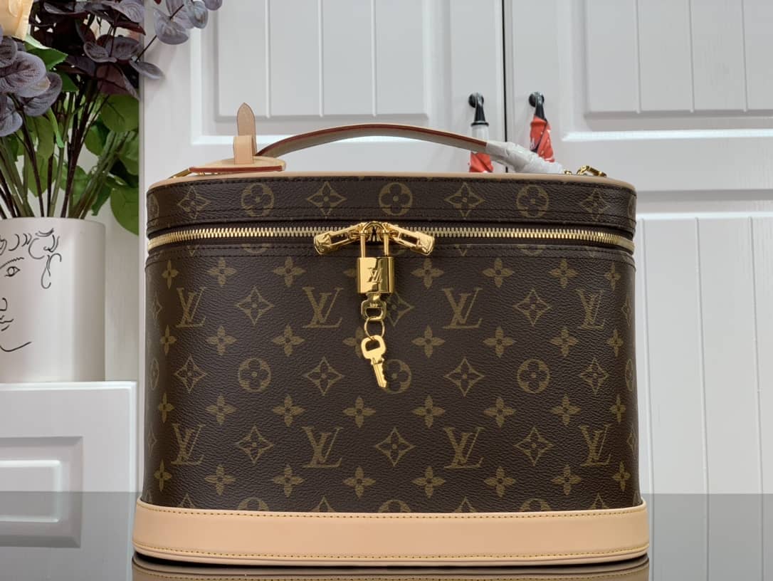 Louis Vuitton Beauty Case Large Monogram Canvas Leather Travel Bag Replica M47280 - DEEPREPS