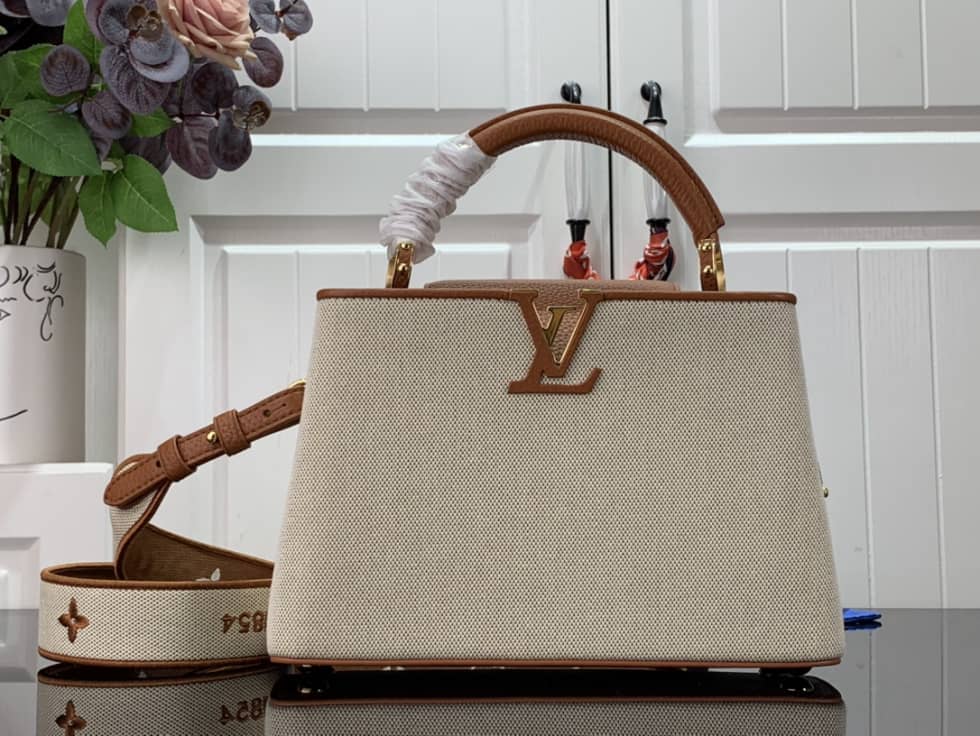 Louis Vuitton Capucines BB M59872 Replica Shoulder Bag - DEEPREPS