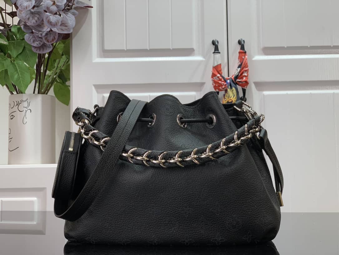 Louis Vuitton Bella Mahina Magnolia Leather Replica Bag M57068 Black - DEEPREPS