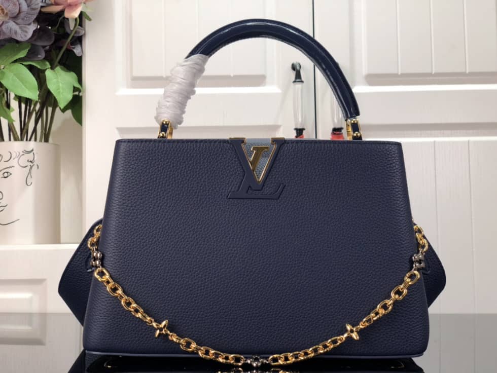 Louis Vuitton Capucines MM M59209 Replica Shoulder Bag - DEEPREPS