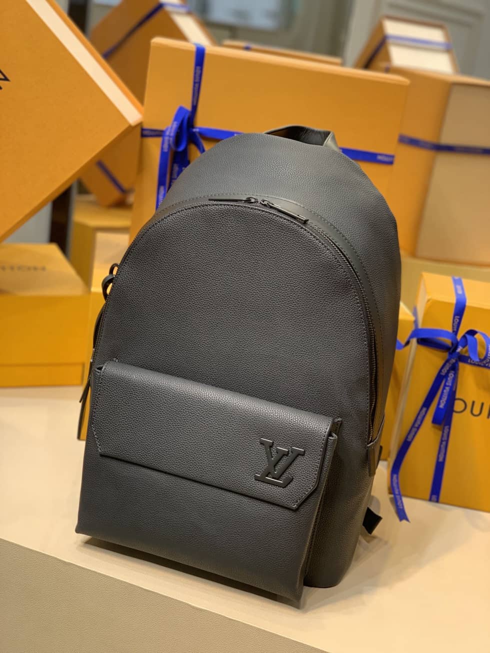 Louis Vuitton Aerogram Leather Black M57079 Replica Backpack - DEEPREPS