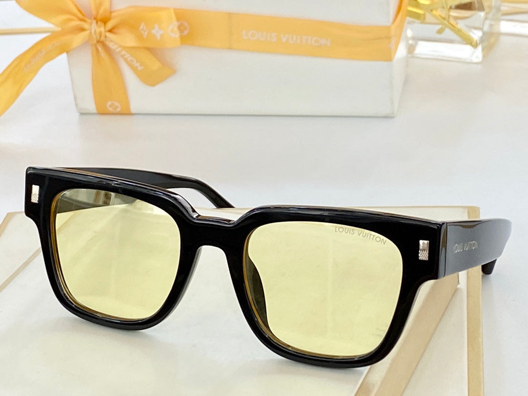 Louis Vuitton Sunglasses - DEEPREPS