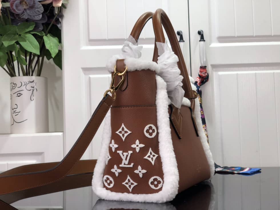 LV Tote Dupe  On My Side PM M58918 Replica Tote - DEEPREPS