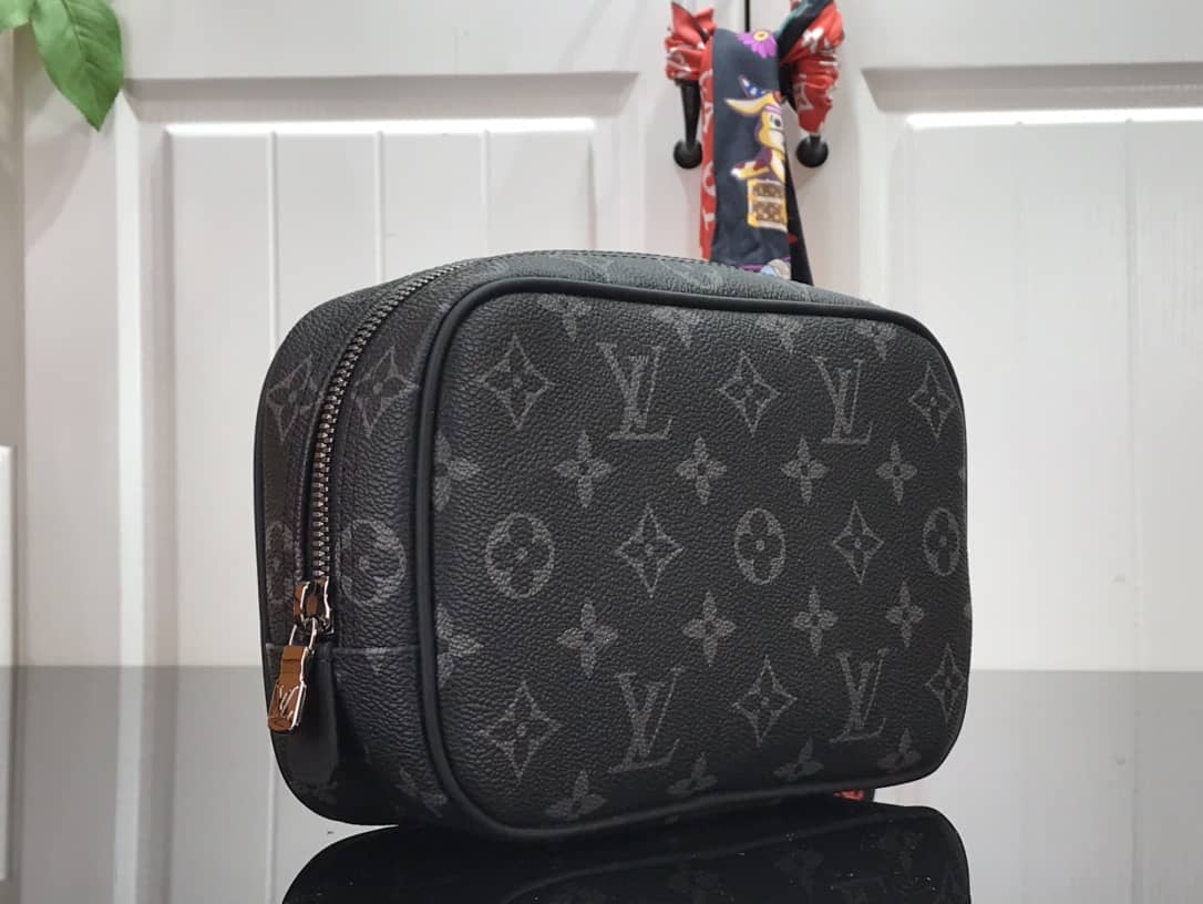 Louis Vuitton Monogram Eclipse Toiletry Pouch M483384 - DEEPREPS