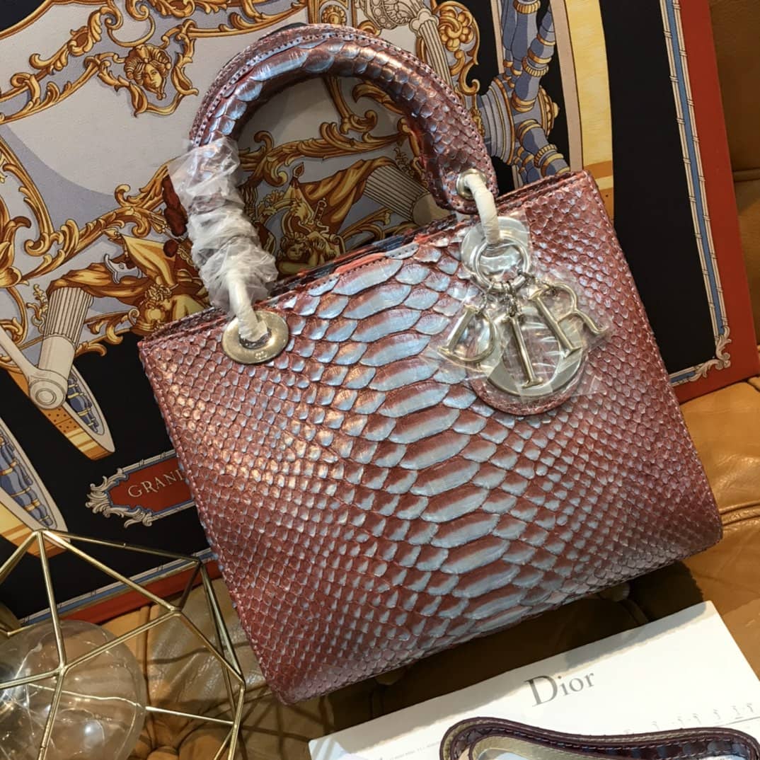 Christian Dior Lady Dior 24CM Replica Bag - DEEPREPS