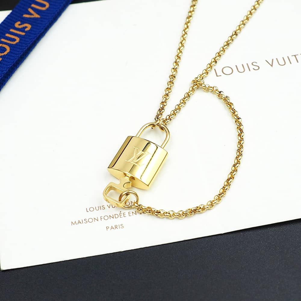 7 Star Louis vuitton Necklace - DEEPREPS