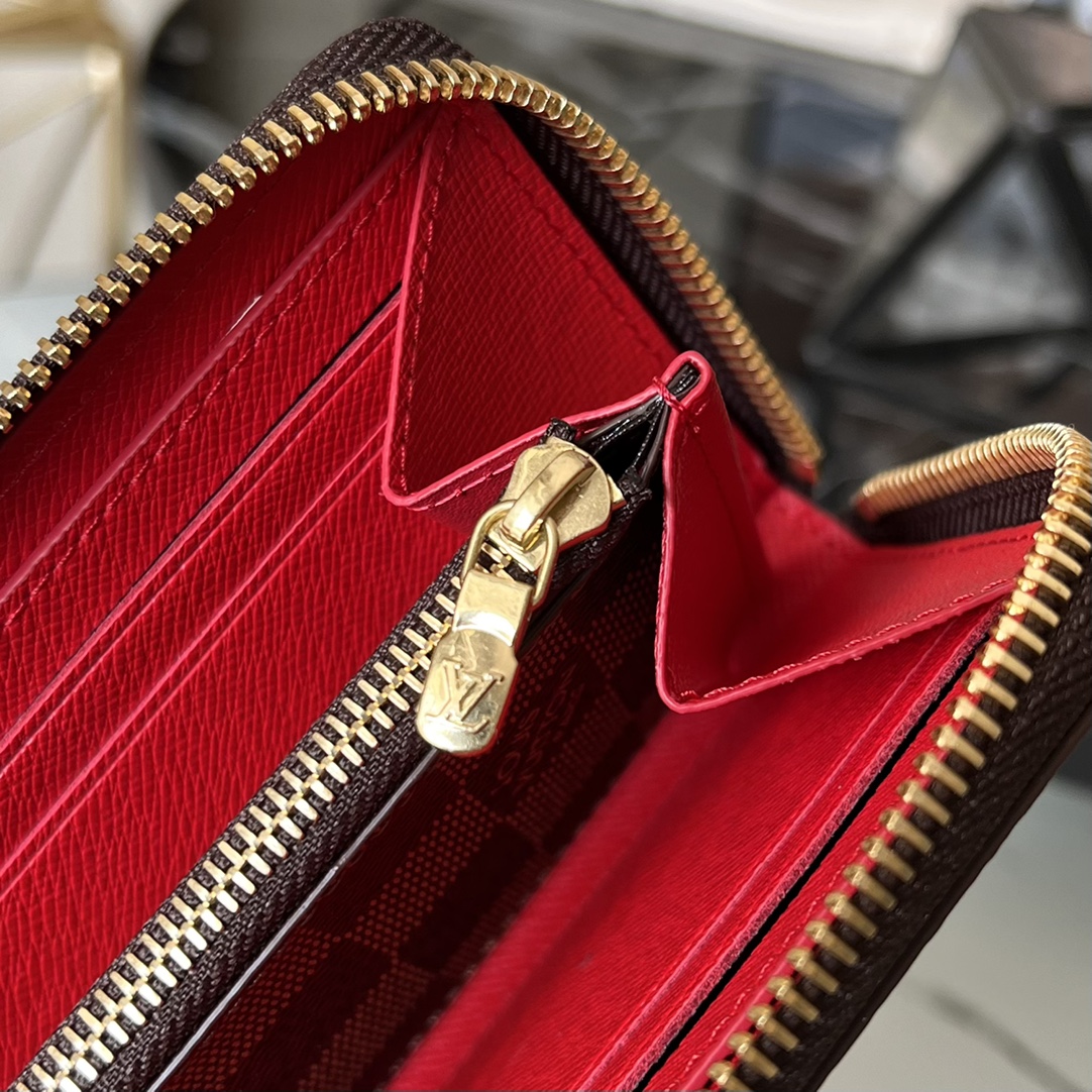 Louis Vuitton Damier Azur - DEEPREPS