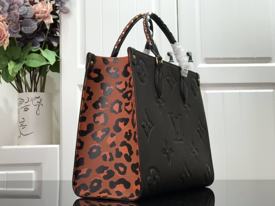 Louis Vuitton Monogram On the Go MM Shoulder Bag Replica Black M45595 - DEEPREPS