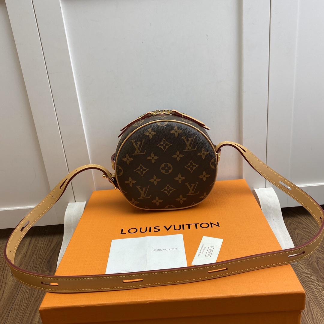 Louis Vuitton Damier Azur - DEEPREPS
