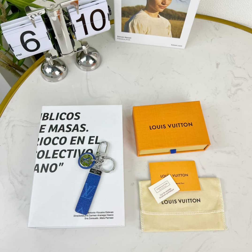 Luxury Louis Vuitton Classic AAA+ Key Chain - DEEPREPS