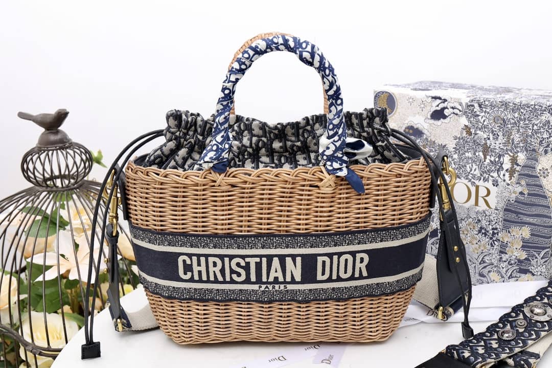Christian Dior Wicker Bucket Bagblue Oblique - DEEPREPS