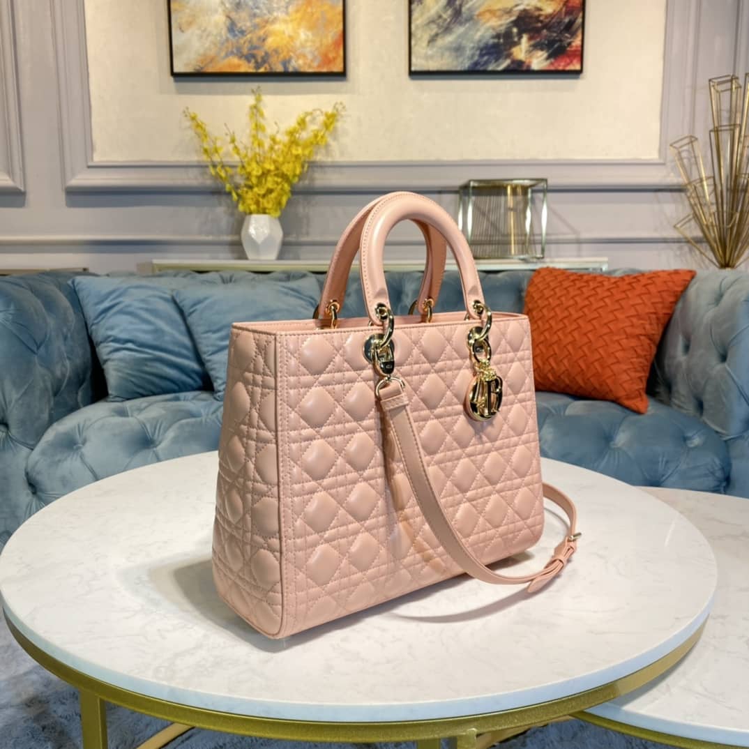 Christian Dior Lady Dior 32CM Replica Bag - DEEPREPS