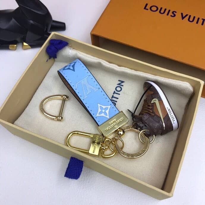 High Quality Louis Vuitton Key Chain - DEEPREPS