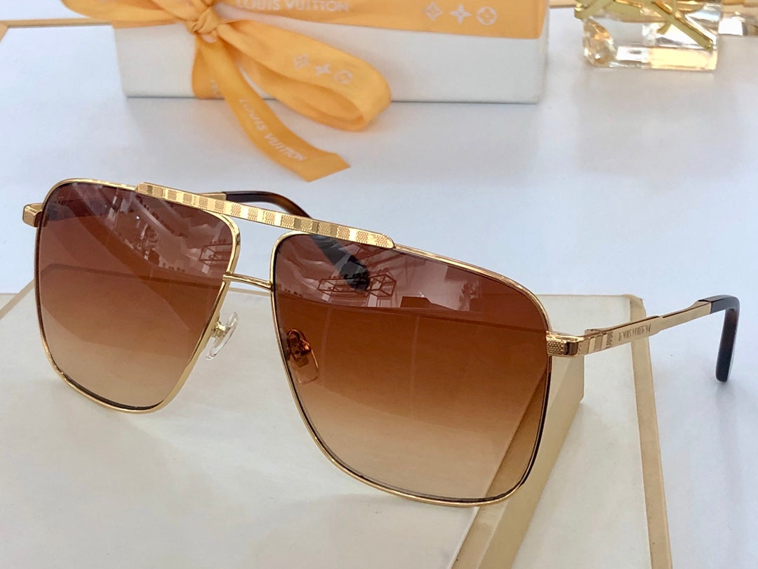 Louis Vuitton Sunglasses - DEEPREPS
