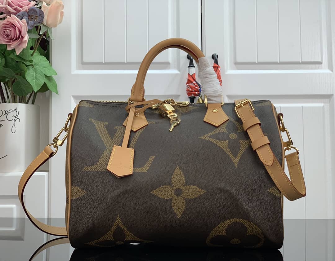 Louis Vuitton Monogram Giant Speedy Bandouliere 30 Replica Bag M44602 - DEEPREPS