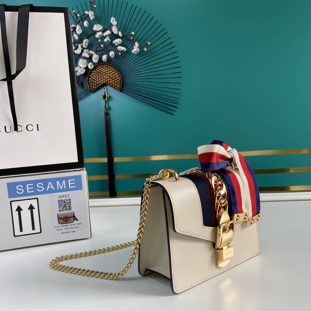 Gucci Sylvie Mini Chain Shoulder Bag Replica 431666 - DEEPREPS