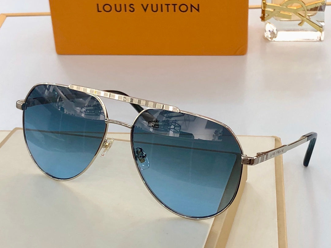 Louis Vuitton Sunglasses - DEEPREPS