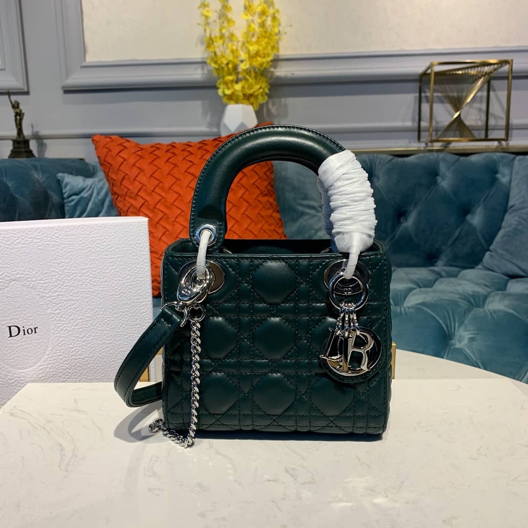 Christian Dior Lady Dior 17CM Replica Bag - DEEPREPS