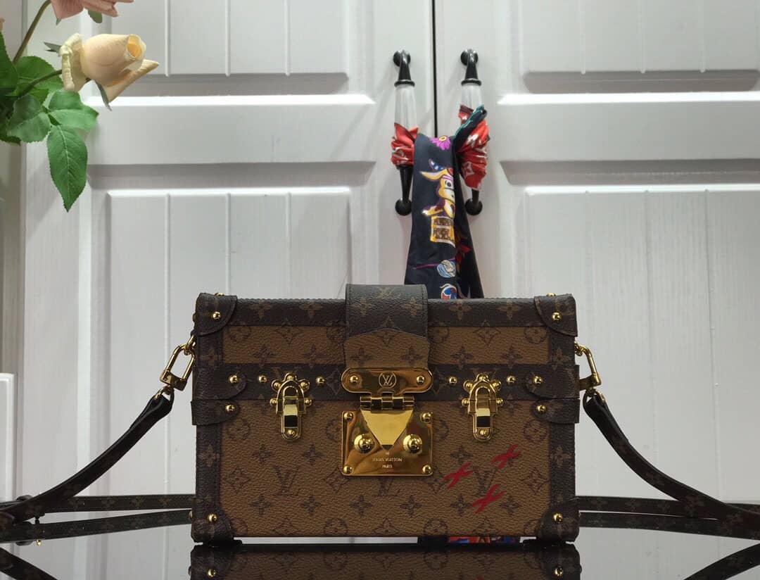 Louis Vuitton Petite Malle Trunk M94219 Replica Shoulder Bag - DEEPREPS