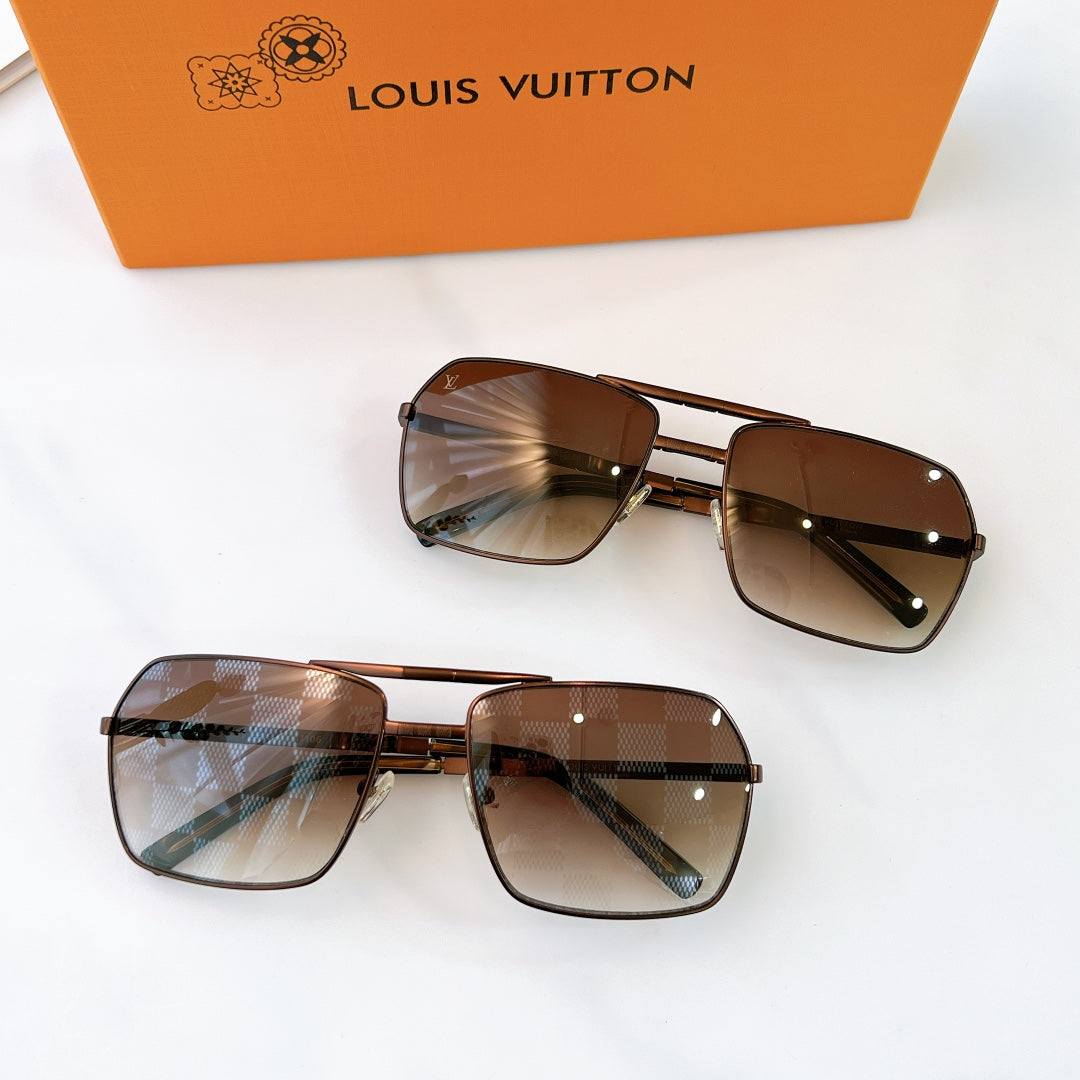 Louis Vuitton Sunglasses - DEEPREPS