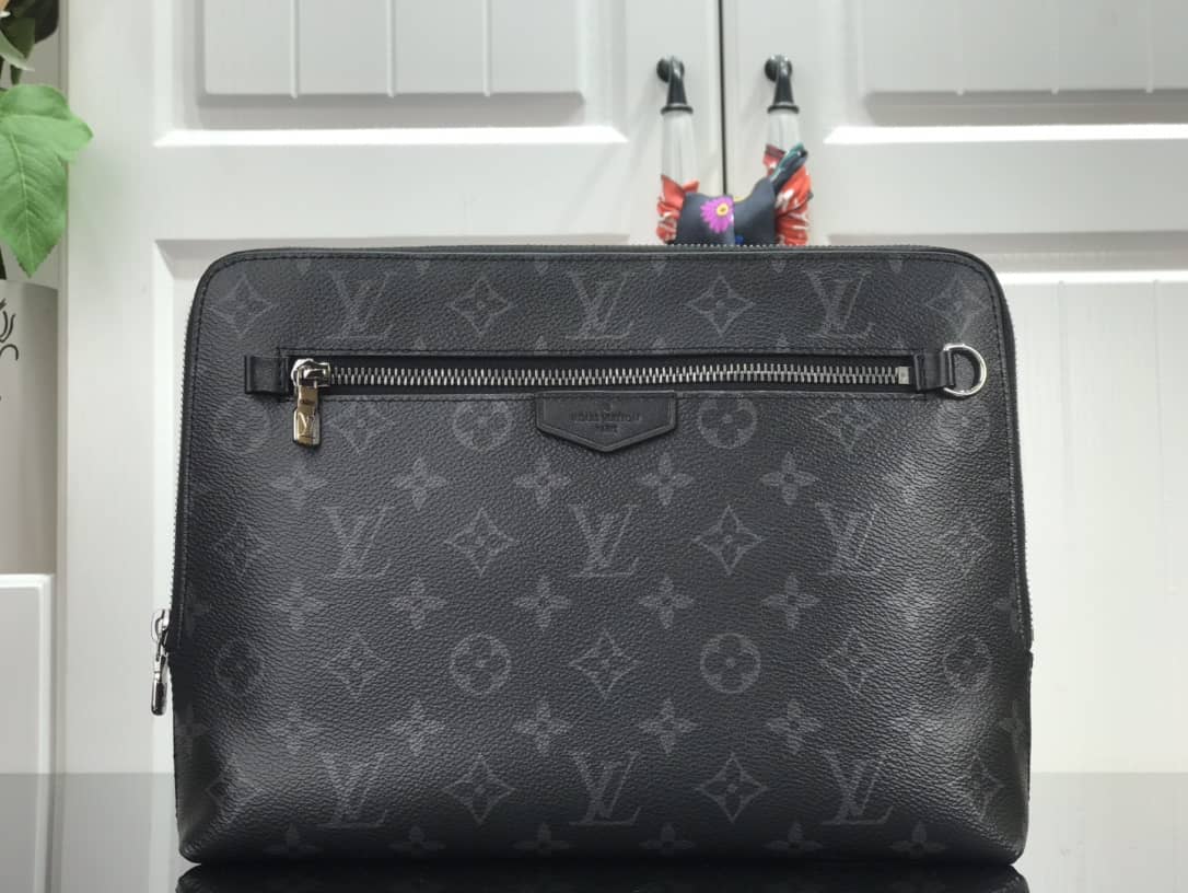 Louis Vuitton Monogram Eclipse Canvas Replica Pouch Black M60417 - DEEPREPS