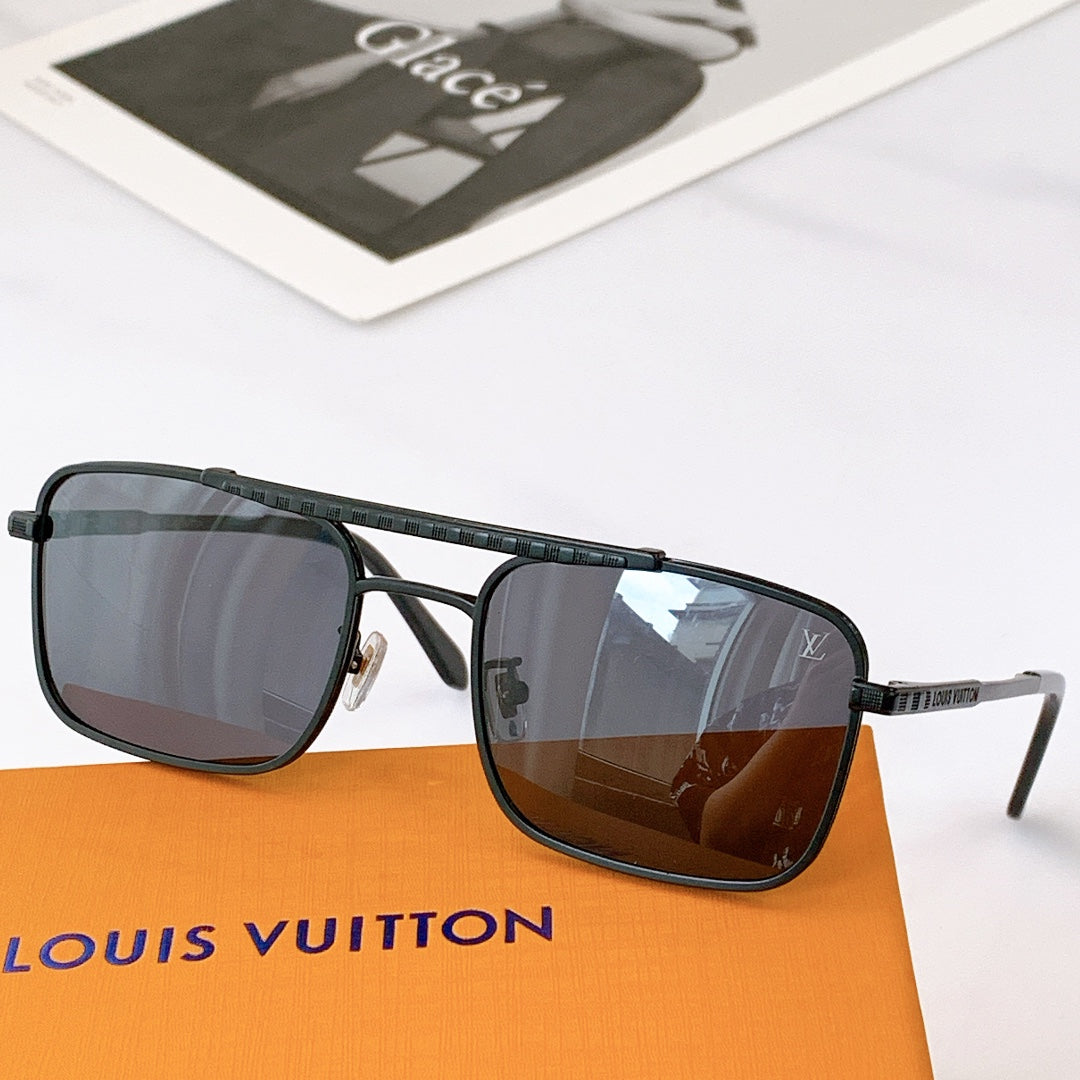 Louis Vuitton Sunglasses - DEEPREPS