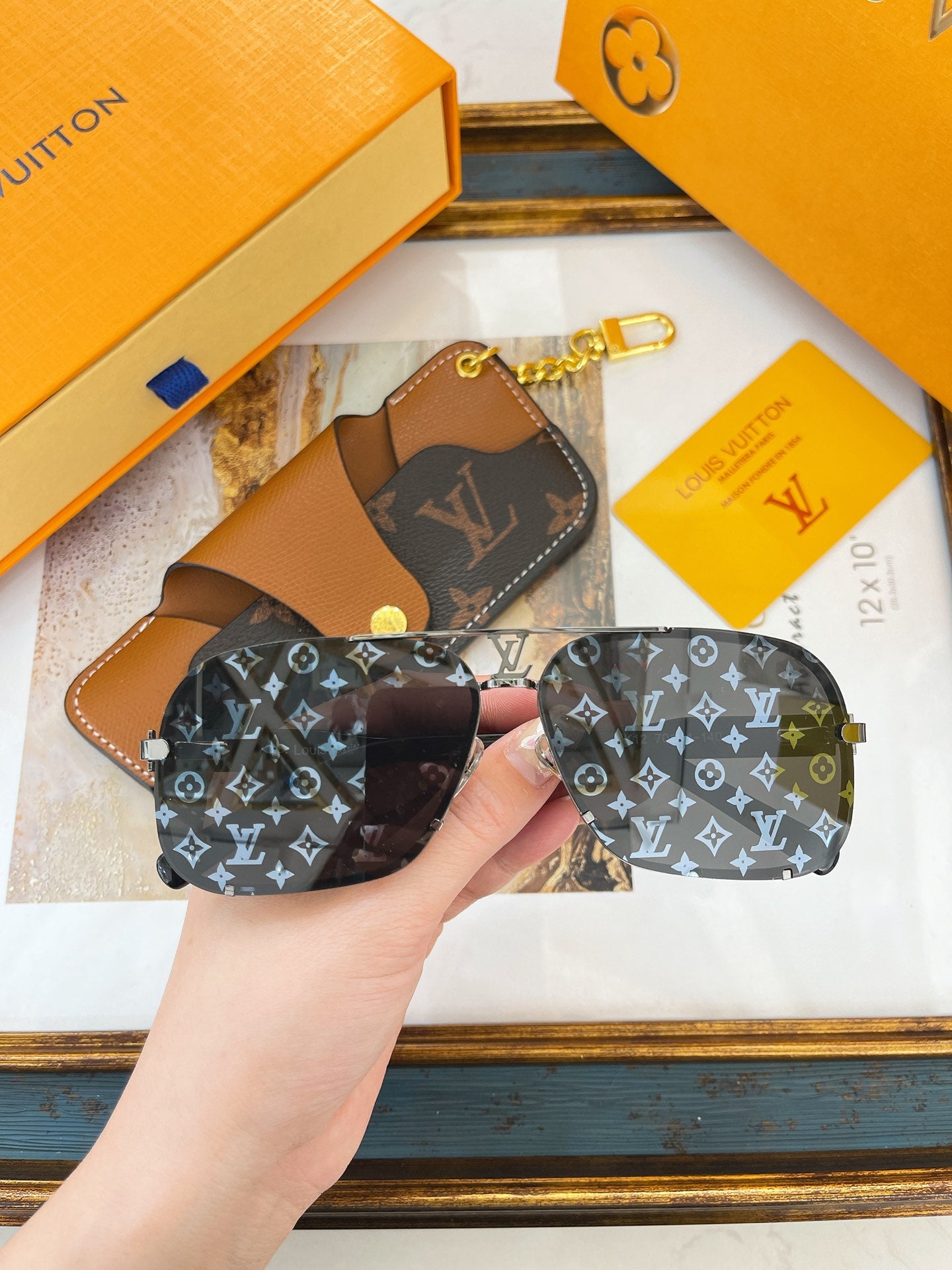Louis Vuitton Sunglasses - DEEPREPS