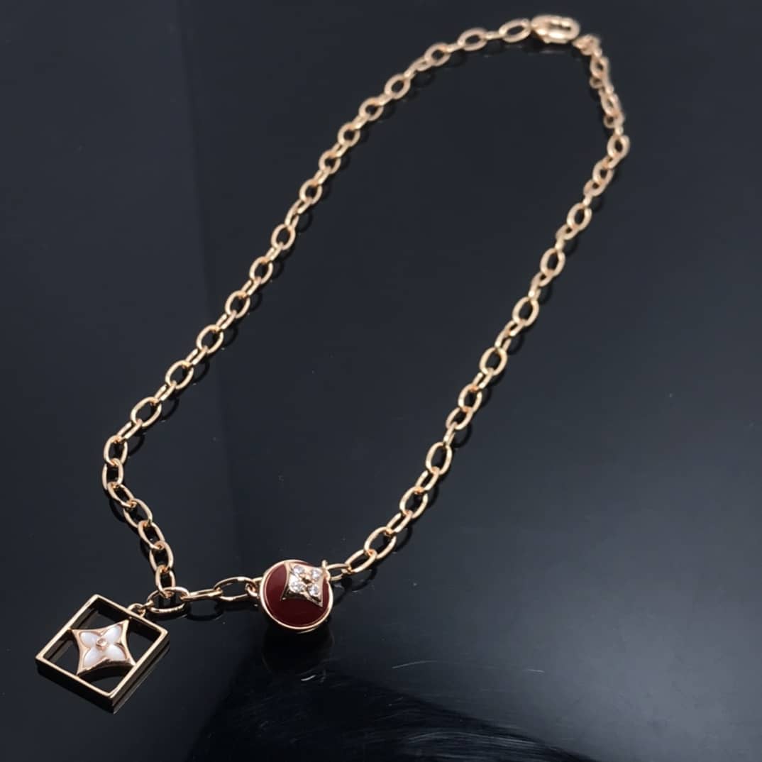 Fake Louis vuitton Logo Necklace - DEEPREPS