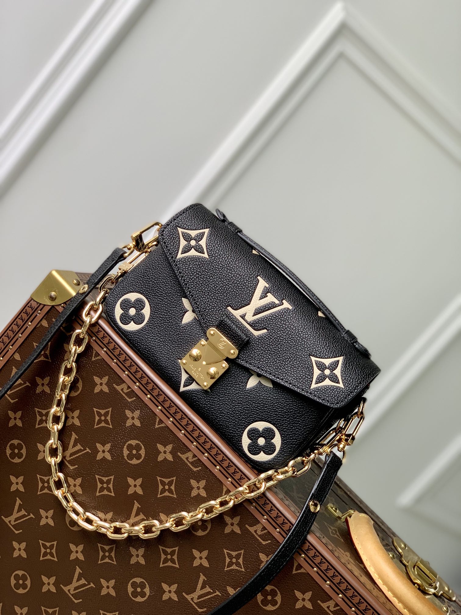 Louis Vuitton Monogram Empreinte - DEEPREPS