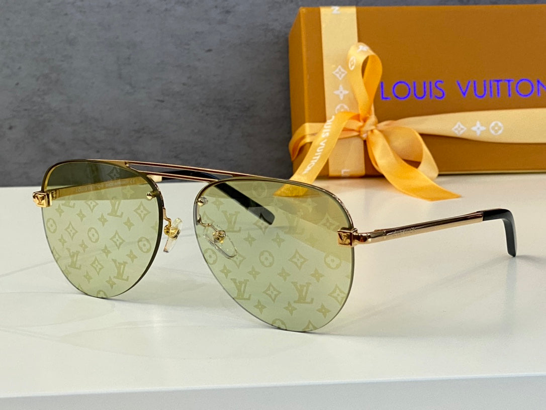 Louis Vuitton Sunglasses - DEEPREPS