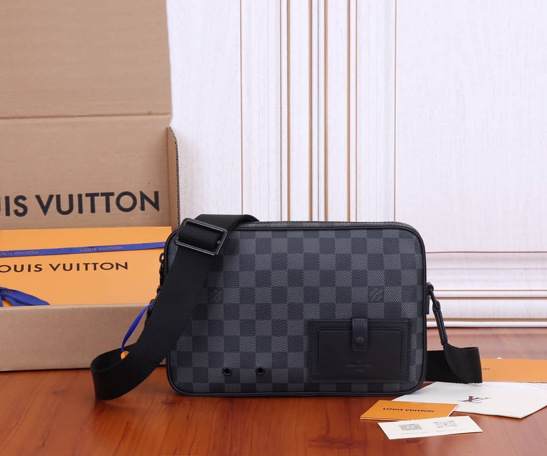 Louis Vuitton Alpha Damier Graphite Canvas Messenger Bag Replica N40364 - DEEPREPS
