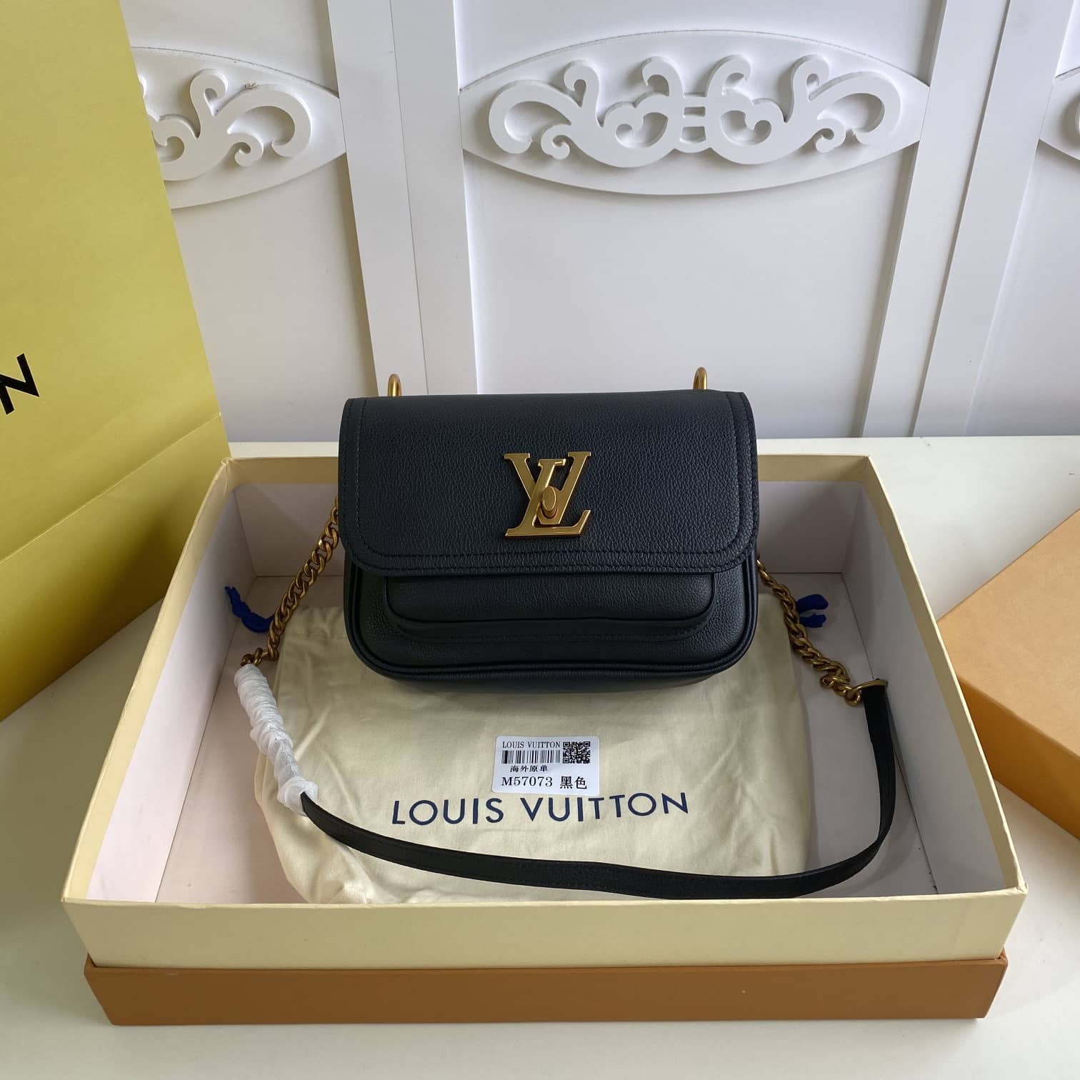 Louis Vuitton Lockme Chain PM Replica Handbag Black M57073 - DEEPREPS