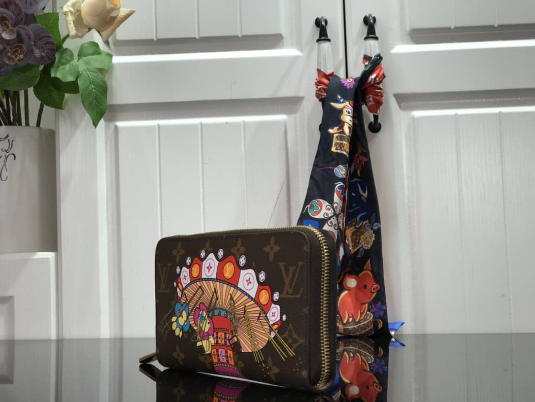 Louis Vuitton Monogram Zippy Wallet Christmas Animation 2020 Replica M69753 - DEEPREPS