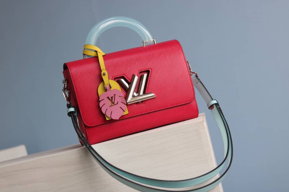 Louis Vuitton Epi Twist PM Chain Red M50332 Replica Crossbody Bag - DEEPREPS