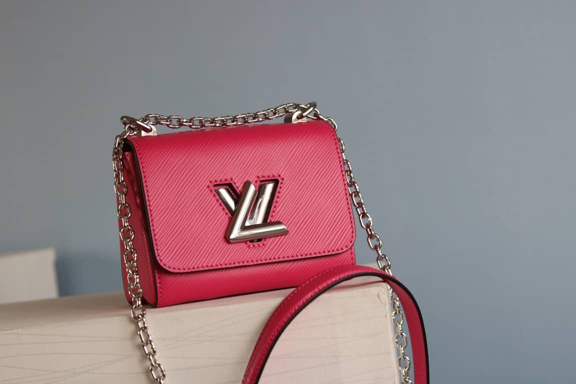 Louis Vuitton Replica Twist MM Epi Leather Bag Red - DEEPREPS