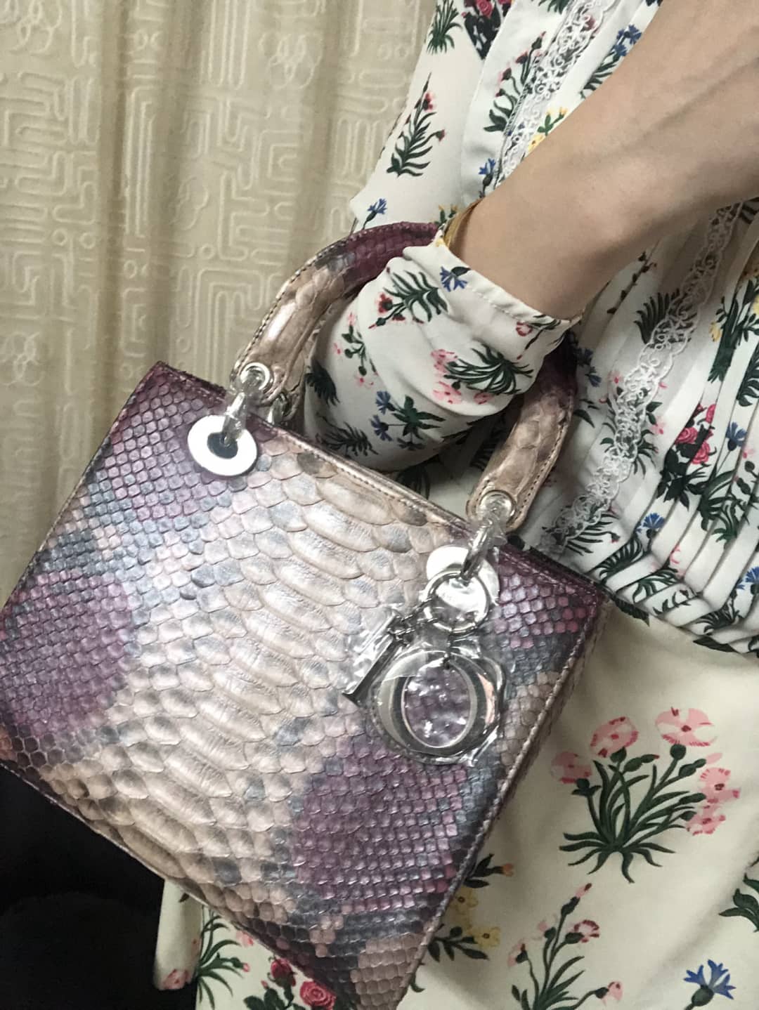Christian Dior Lady Dior 24CM Replica Bag - DEEPREPS